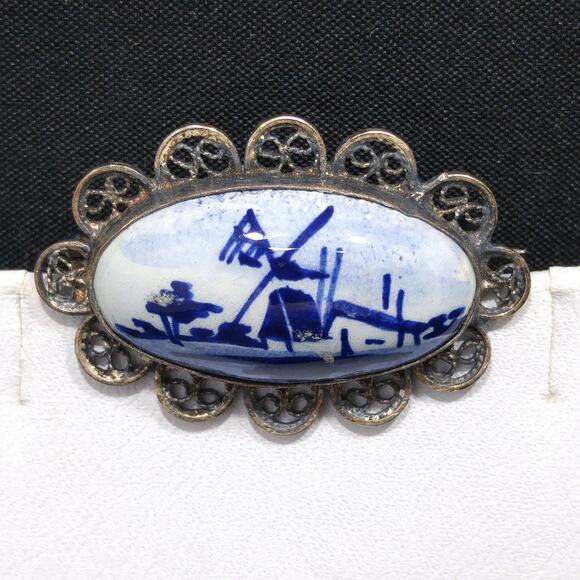 Dutch Delft 835 Silver Filigree Brooch, Windmill Porcelain Pin, 1940s Vintage - Picture 2 of 10